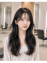 ネオリーブウリ 二子玉川店(Neolive uri)&nbsp;ミディアムヘア暗めカラーデザインカラーフェイスフレーミング