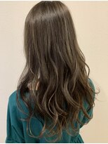 ダリアヘアー ミュウズ(Dahlia hair mieuxs) ハイライトグレージュカラー♪