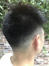 オシャレなメンズに人気！バーバー風スタイル紹介[鶴ヶ峰]