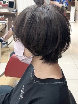 ヘアークリアー 春日部 大人可愛いショートスタイル×アッシュブラウン/30代40代50代