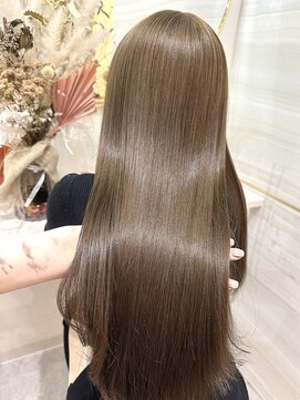 エルバイラビス 大宮(elu by lovis) 《Kanna》うる艶カラー/ファッションカラー/バイカルテTR/大宮