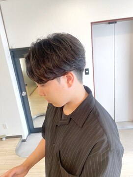 ブレイズ コクラ(BLAZE KOKURA) 韓国風毛流れセンターパート!