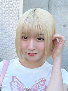 フリーラ 表参道(freera) 抜きっぱなしブロンド ハイトーンボブ ブリーチカラー