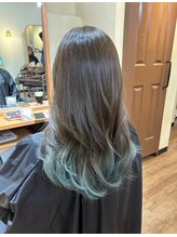 オーストヘアジジ(Aust hair Gigi) エンドカラー　モスグリーン