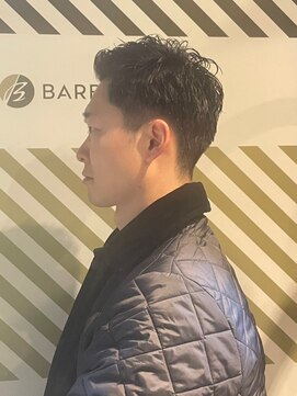 バーバーバー アカバネ(BARBER-BAR AKABANE) 誠実さを醸し出す黒髪ショートのアップバング#2