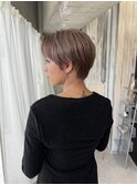 ワンブリーチ　ベージュとハンサムショート