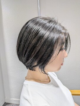 カミケンアジト(kamiken.ajito) 美シルエット◎大人ショート【カミケンアジト/福島】