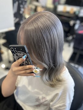 ヘアーデザイン ジェルム(Hair Design germe) ミルキーグレー / YUDU