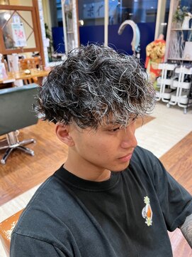 グランアージュ 北千住(grandage) メンズパーマ3選