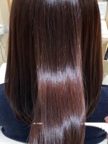 シアン 栄店(CYAN.)&nbsp;上手くまとまらないヘアにレイヤー×髪質改善