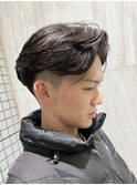 就活ビジネススタイルにも◎センターパート×フェザーパーマ！！