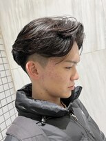 オーパスクリエ (OPUS CREER)&nbsp;就活ビジネススタイルにも◎センターパート×フェザーパーマ！！