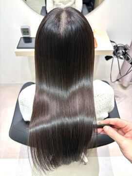 エレノア 梅田 大阪駅前第4ビル店(Eleanor) 極上の艶髪◎美髪矯正/酸性ストレート