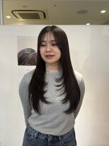 エイチ 梅田(H)&nbsp;オリーブアッシュラインボブエンドカラー切りっぱなしミディアム