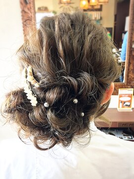 パチャールヘアー(PACAR HAIR) ★夏のヘアアレンジ★シニオンヘア♪