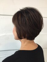 クレオ 伊勢崎(CReO) ショートボブに+ナチュラルハイライト