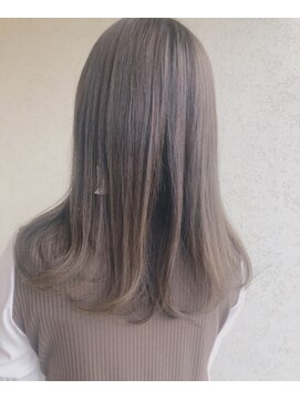 カーサ(Casa by JLB) 【CASA・mio】秋のナチュラルグラデーション