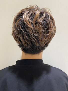 ノーブル 白金台店(Noble by PROGRESS) 刈上ショートスタイル