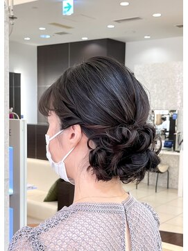 ヴィサージュ ギンザ VISAGE GINZA 【柳田等】お呼ばれアレンジ