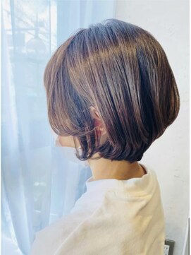 アン たまプラーザ(un) 立体ショートボブ＋イルミナベージュカラー【オージュアサロン】