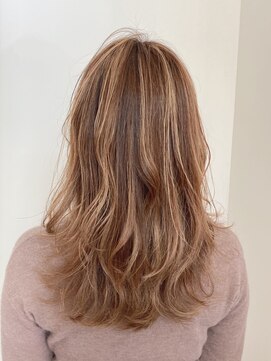 ノーブル シェアサロン(NOBLE ＋Shaire salon) ハイライトカラー