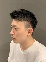 ビーダンディー(Bee dandy)&nbsp;ビジネスベリーショート 刈上げツーブロック アップバング