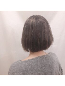 ネオリーブ シュシュ 神保町店(Neolive susu) コンパクトボブ