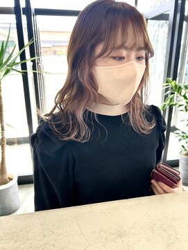 ノア(NOAH) ピンクベージュインナー×セミロング