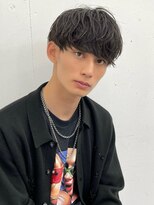 アーリー(Ali'i)&nbsp;ソフトツイストパーマ刈り上げマッシュサイドパートメンズ