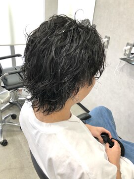 シラス(SiLasu) 波巻きセンターパートウルフ