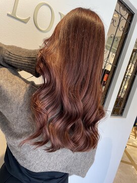 ラビスモア(Lovis moa) 切りっぱなしボブ/ピンクブラウン/エアリーロング/美髪のススメ