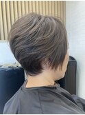 癖毛をいかしたショート