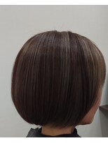 ベルポ(Bellpo)&nbsp;ショートボブ/控えめハイライト