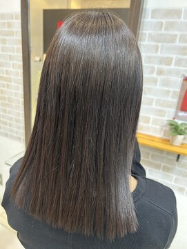 アール ヘアアンドメイク 金目店(R Hair&Make) ミディアムヘアー　縮毛矯正