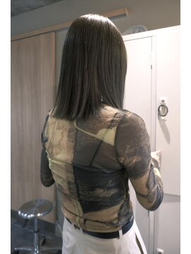 ニード(need) オリーブベージュ