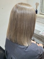 ミル(1001 mille)&nbsp;イルミナカラー/イヤリングカラー/カラー/グレージュ