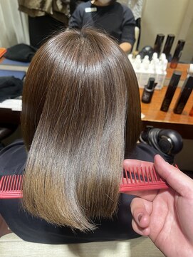 ヘアリゾート粋 ドゥオ 新宿南口店(dua) oggiottoトリートメント/美容液シャンプー/髪質改善