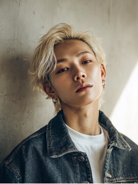 チェレ ロッソ 金剛店(Chere rosso) 韓国系アップバング×タイトスタイル