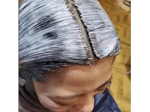 頭皮へのダメージを極限まで減らす技術「ゼロリタッチ施術」れ