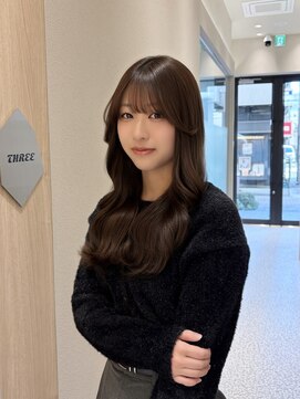 スリー(THREE) 大人可愛い上品で艶のあるヘア