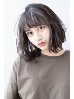 トリッカ 銀座(tricca)&nbsp;暗めカラーのボブ/ハイライト入りボブ