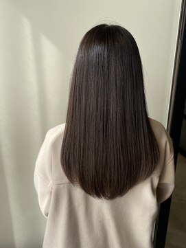 エイミー(Aimee) Aimee ナチュラルロングストレート