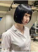 bibitoミニボブ 顔まわりレイヤー ダブルカラー ブルーブック