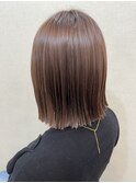 切りっぱなし×透明感ピンク
