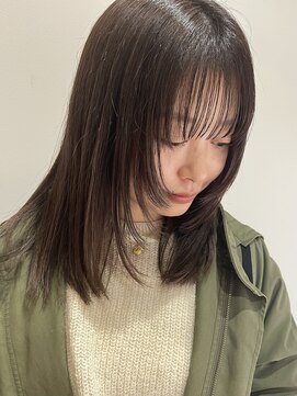 ウクラ バイ レシッド 池袋(uchla by rcid) 顔周りレイヤー姫カットワンカール前髪ダークアッシュグレージュ