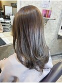 大人美人ヘルシースタイルふんわりカールブラウンアッシュ