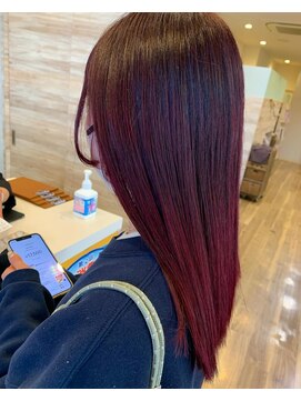 エバーグリーン(ever Green) おん眉ぱつっとロング×ボルドーカラー