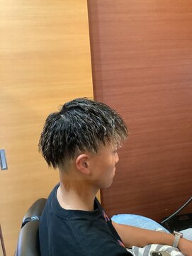 カットスタジオ ビークラブ(Cut studio B_CLUB) ツイストパーマ