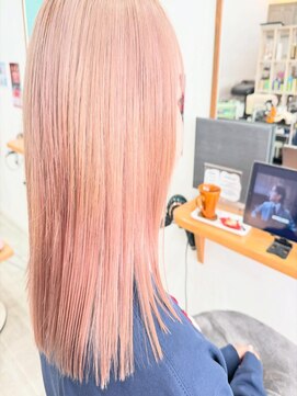 エルフ(elf) ピンクベージュ×ナチュラルストレート