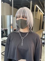 シエンゴールド(CIEN gold)&nbsp;ホワイトカラー/ウルフヘア/デザインカラー#浜松駅#カラー